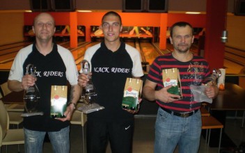 První tři Pilsner Urquell bowling 8.10.2012